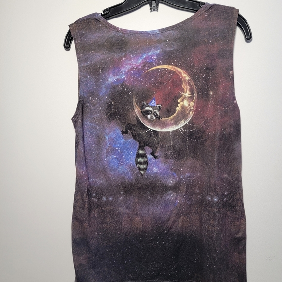 Phresha tank / size small - Picture 2 of 4